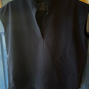 Figs Women's Navy Short Sleeve Top